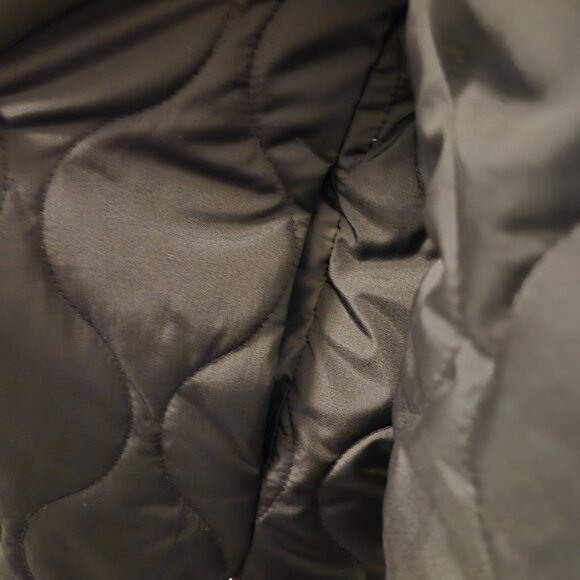 Quilted Black Jacket - Picture 3 of 5